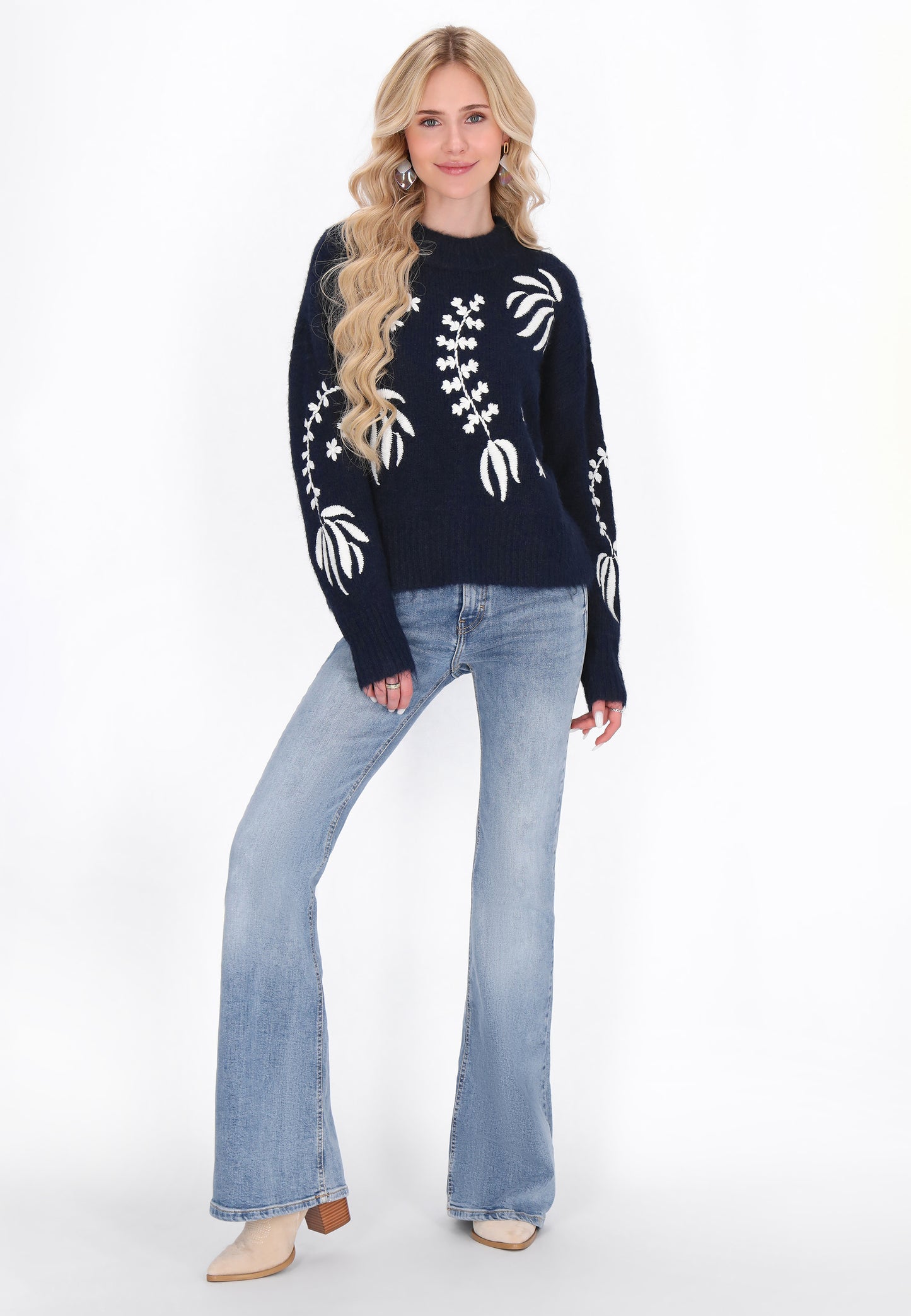 IZIA Women's Sweater
