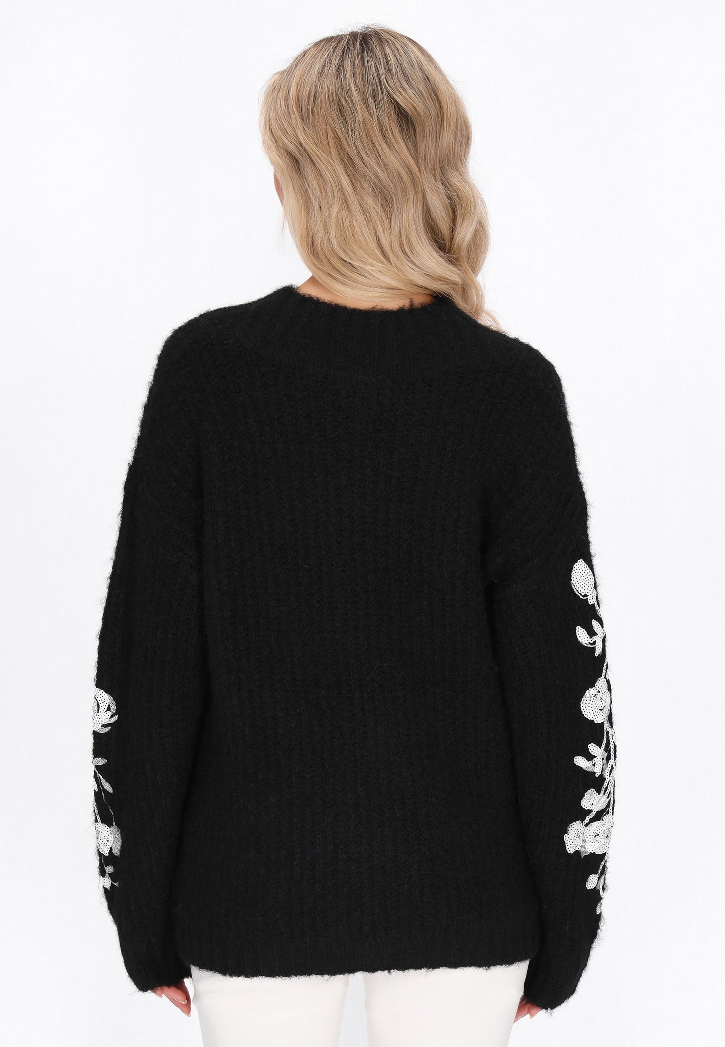 Virita Women's Sweater