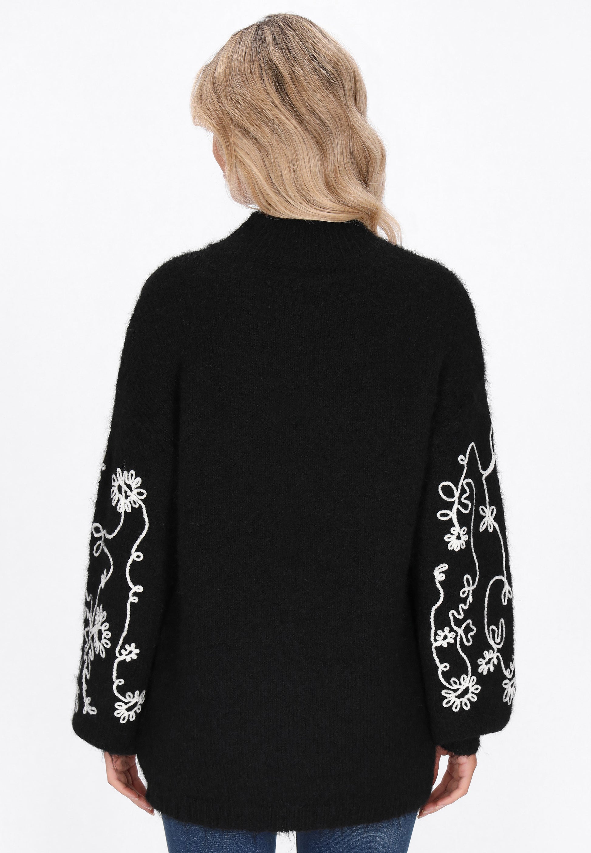Gelya Women's Sweater