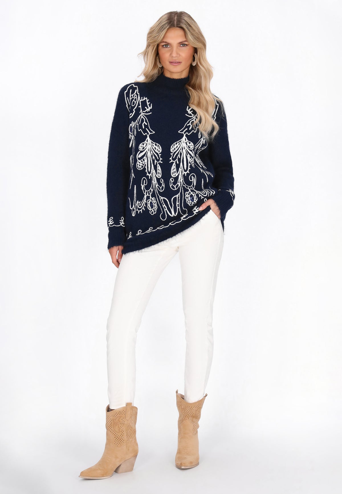 Gelya Women's Sweater
