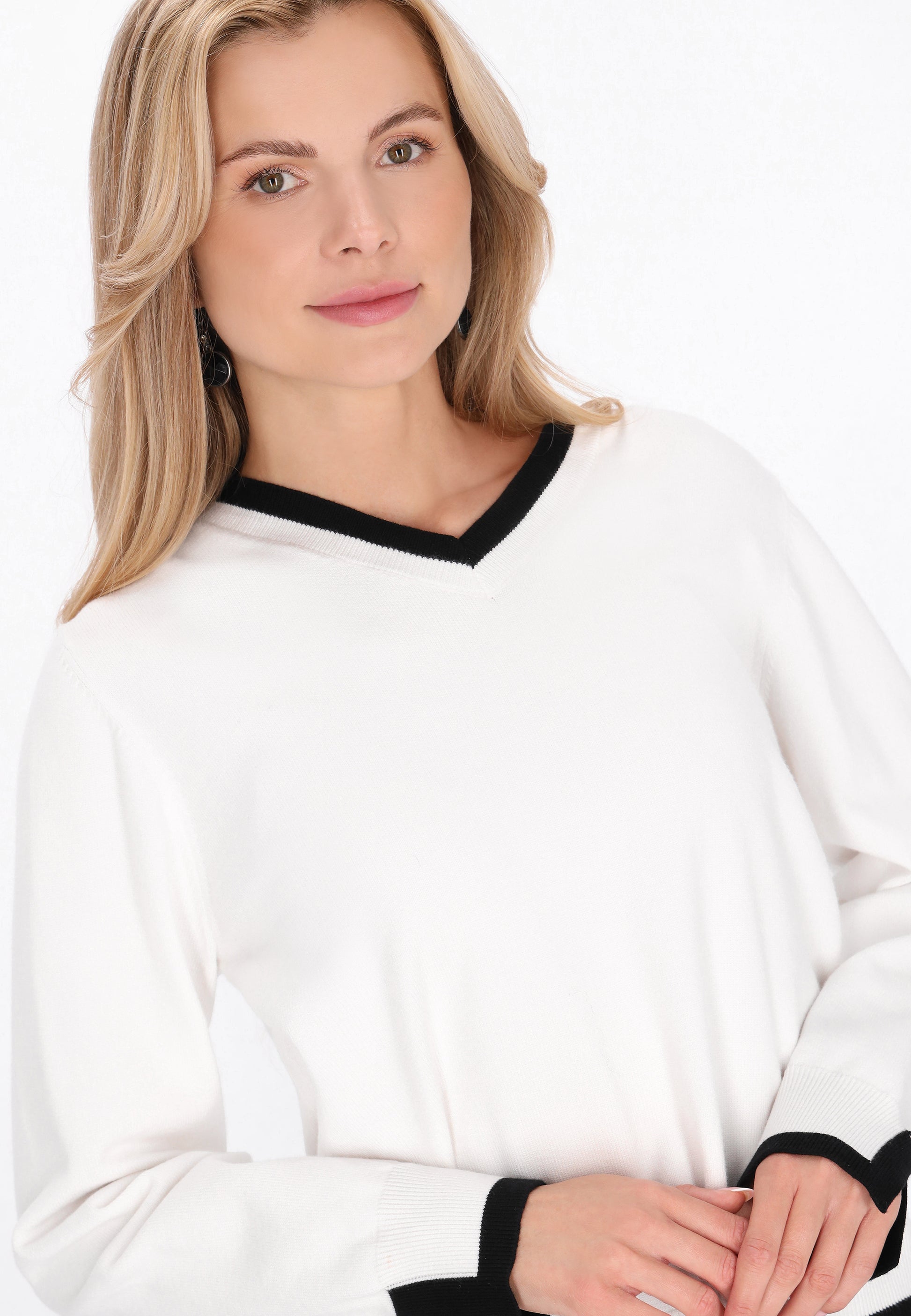 usha BLACK LABEL Women's Sweater
