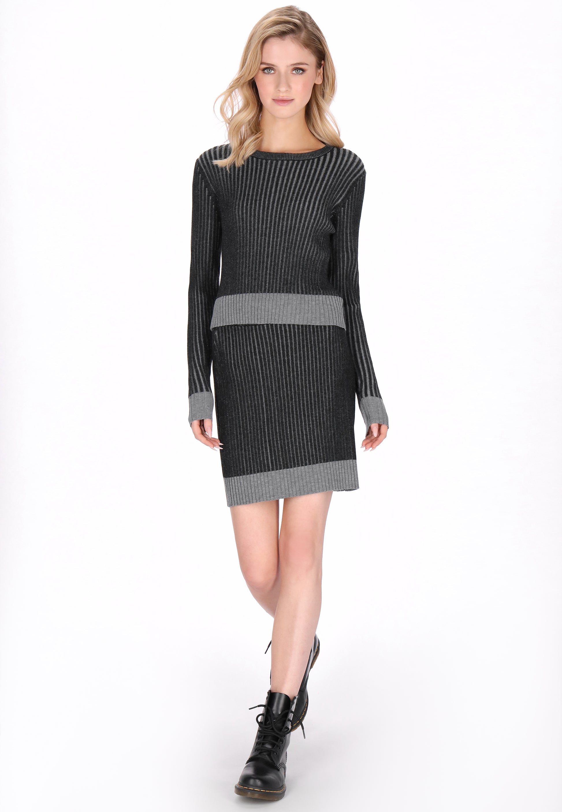 myMo ROCKS Women's Sweater