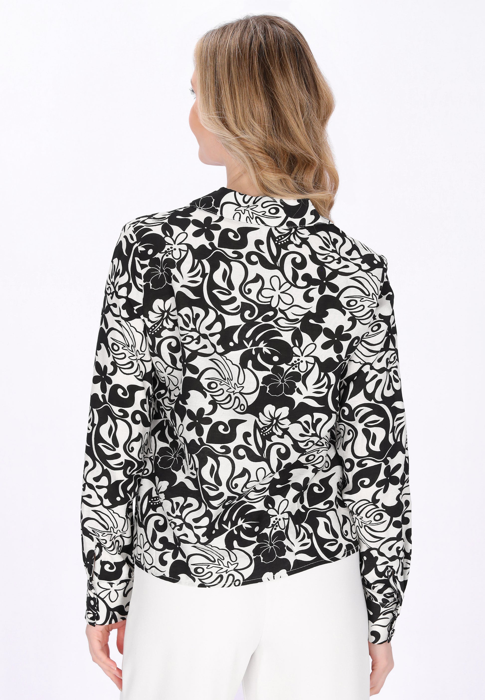 usha Women's Shirt