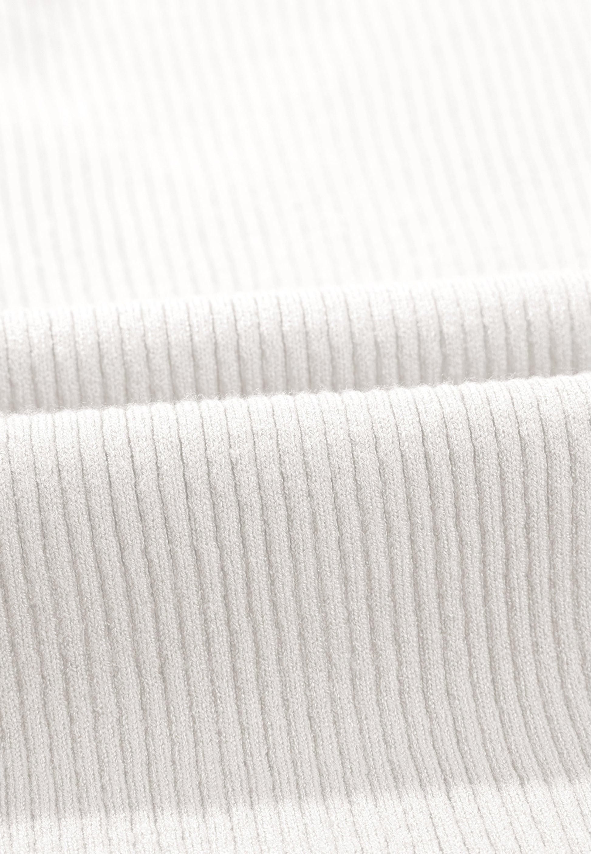 Faina Women's Sweater