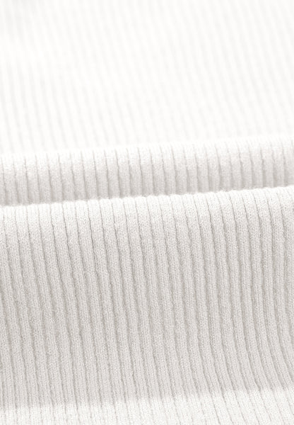 Naemi Sweater