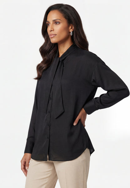 Lynnea Women's Blouse