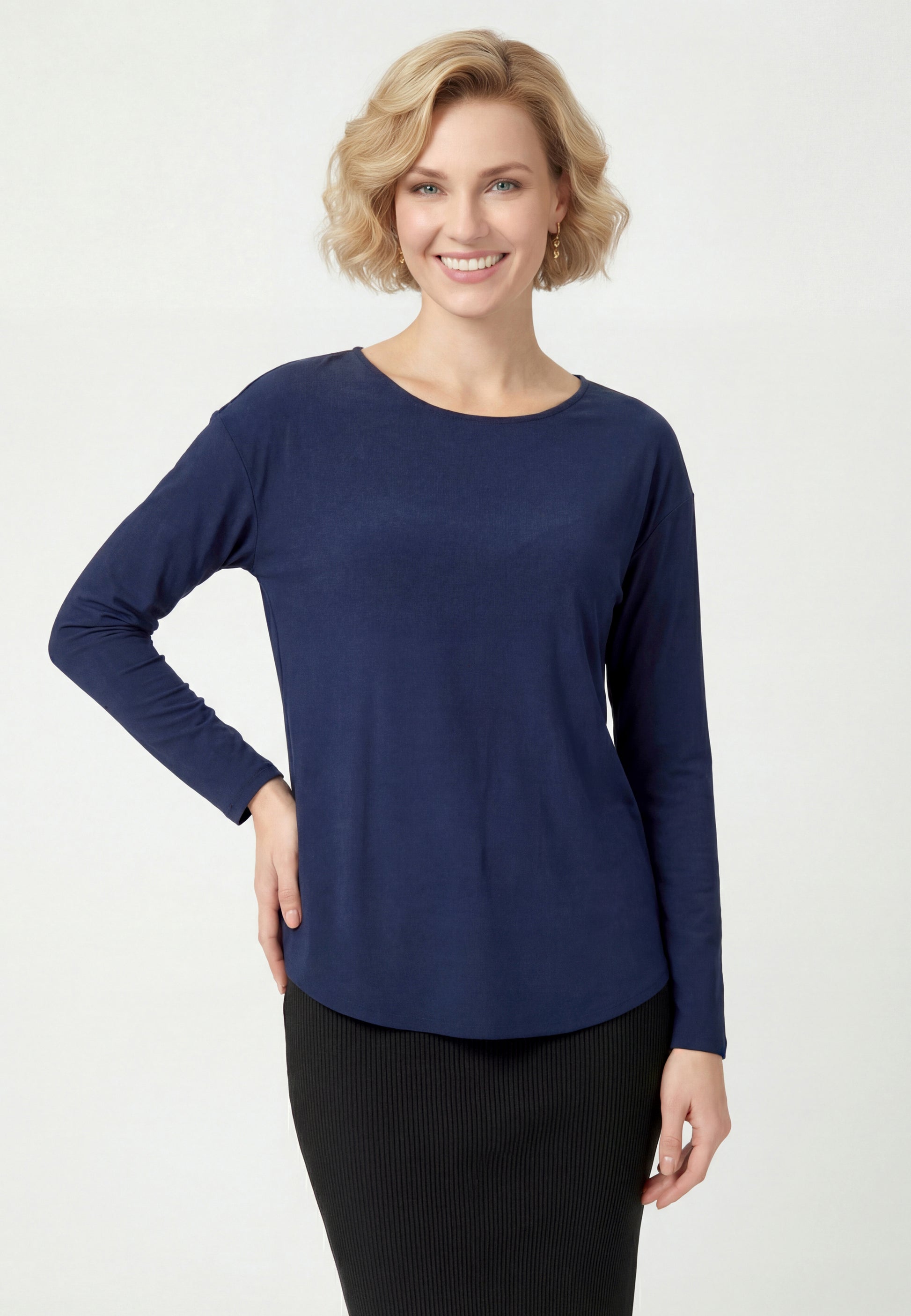 Lynnea Women's Long Sleeve Blouse