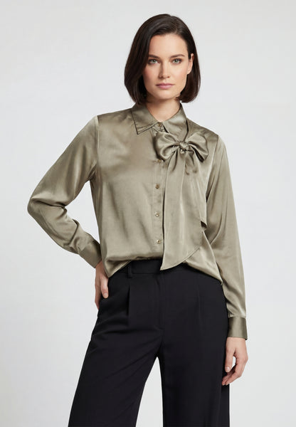 Lynnea Women's Blouse