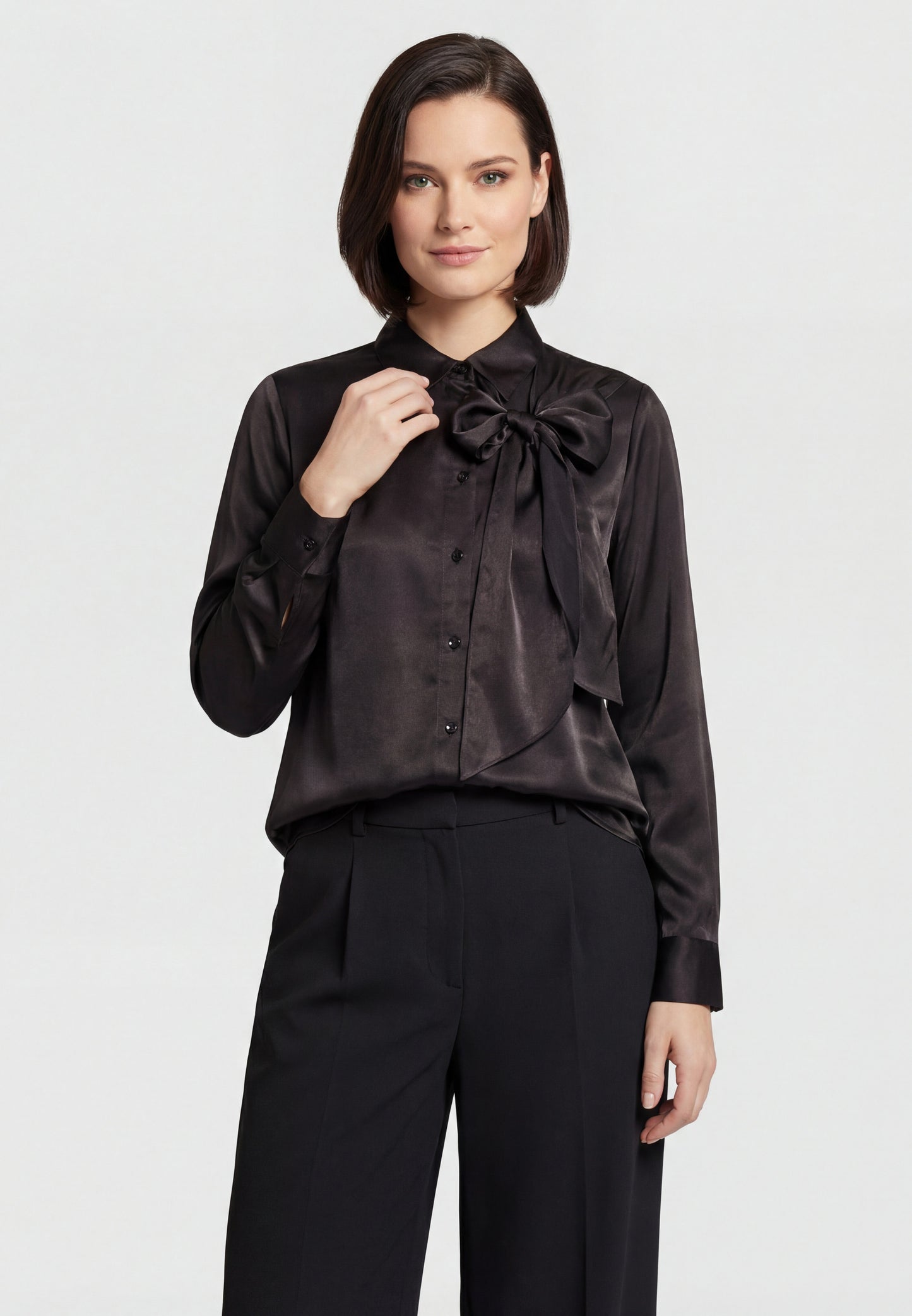 Lynnea Women's Blouse