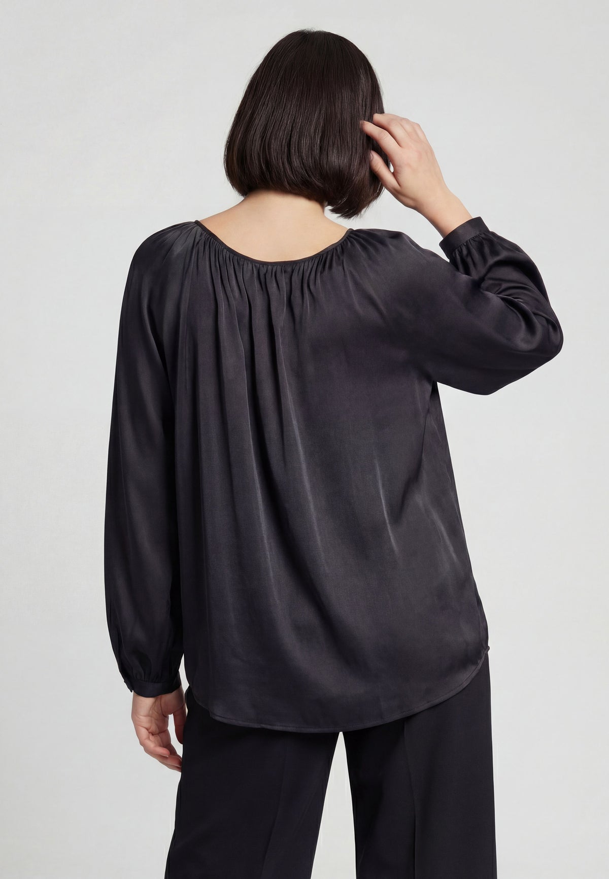 Lynnea Women's Blouse