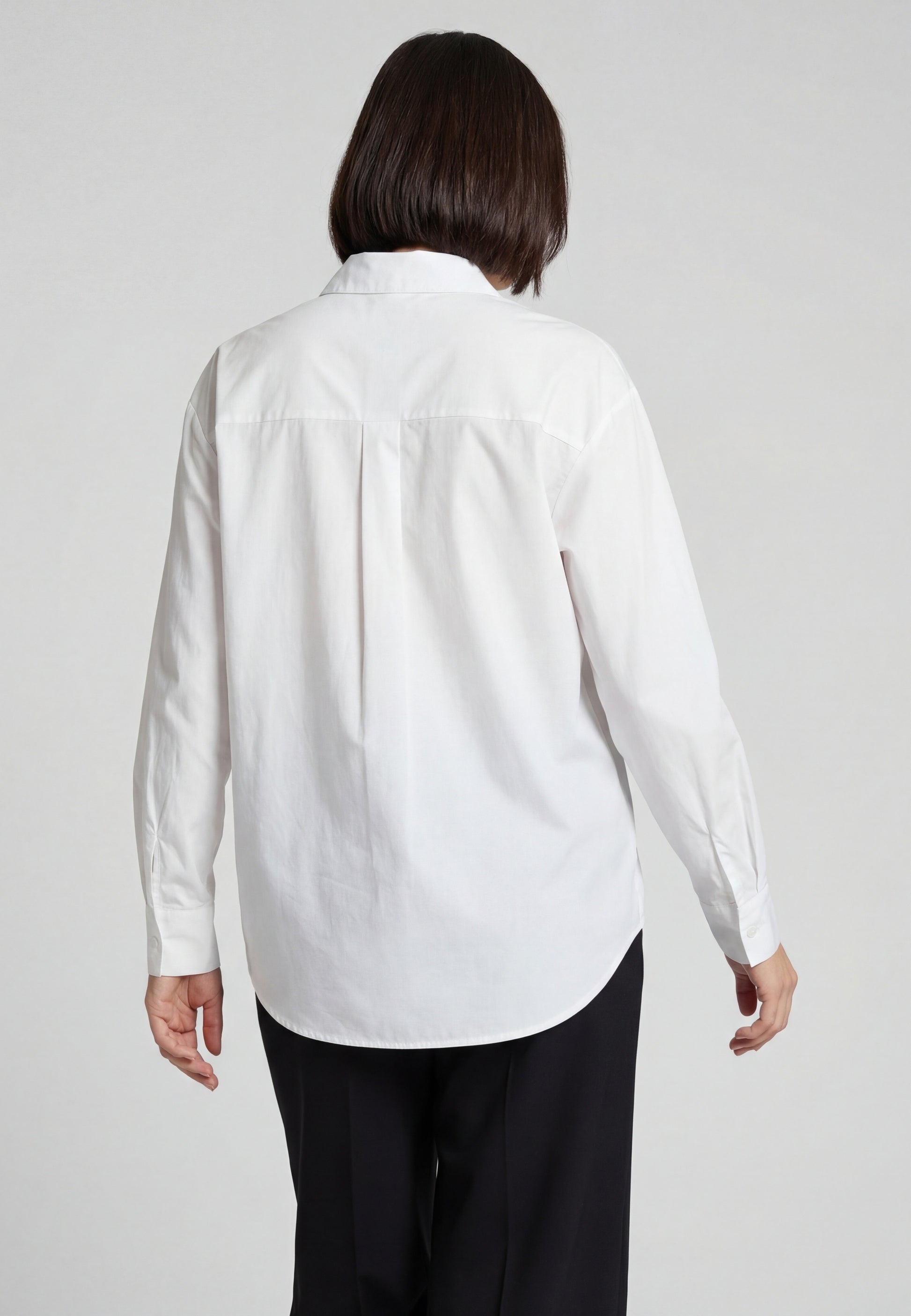 Lynnea Women's Shirt