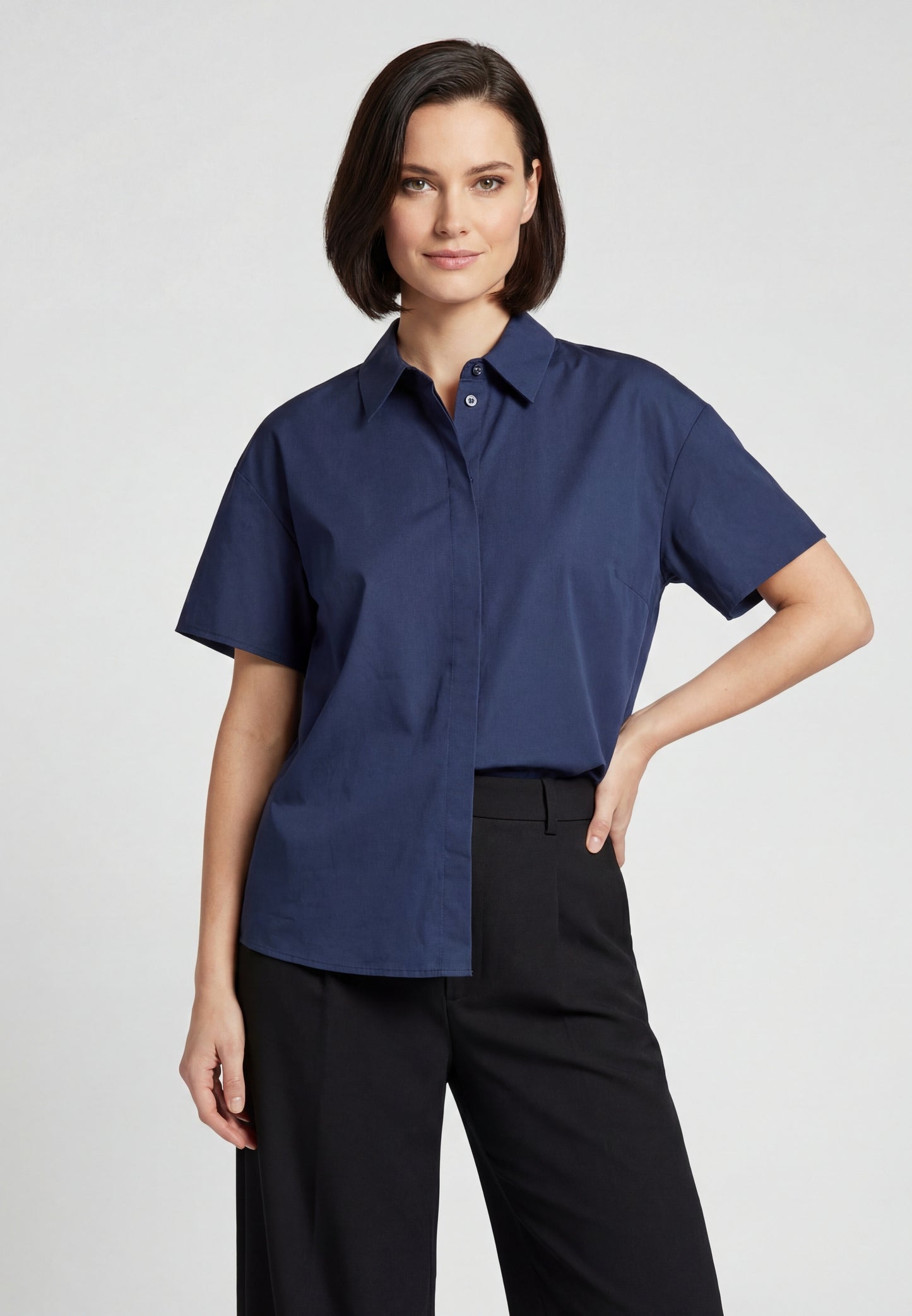 Lynnea Women's Shirt