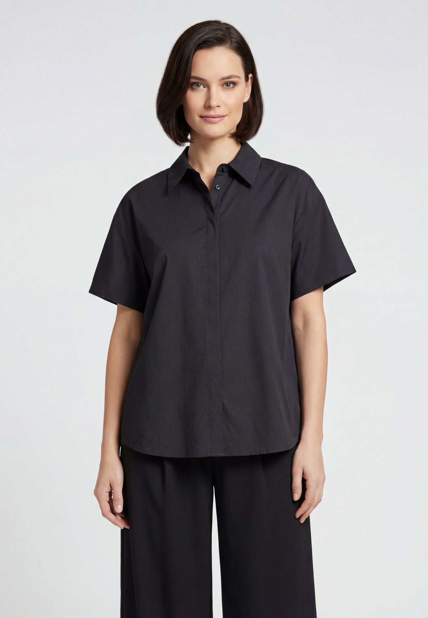 Lynnea Women's Shirt