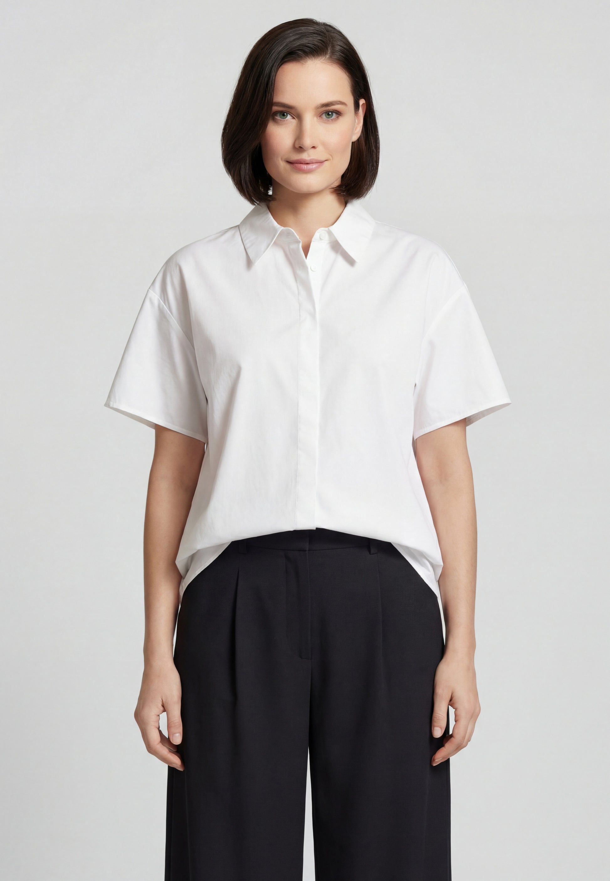 Lynnea Women's Shirt