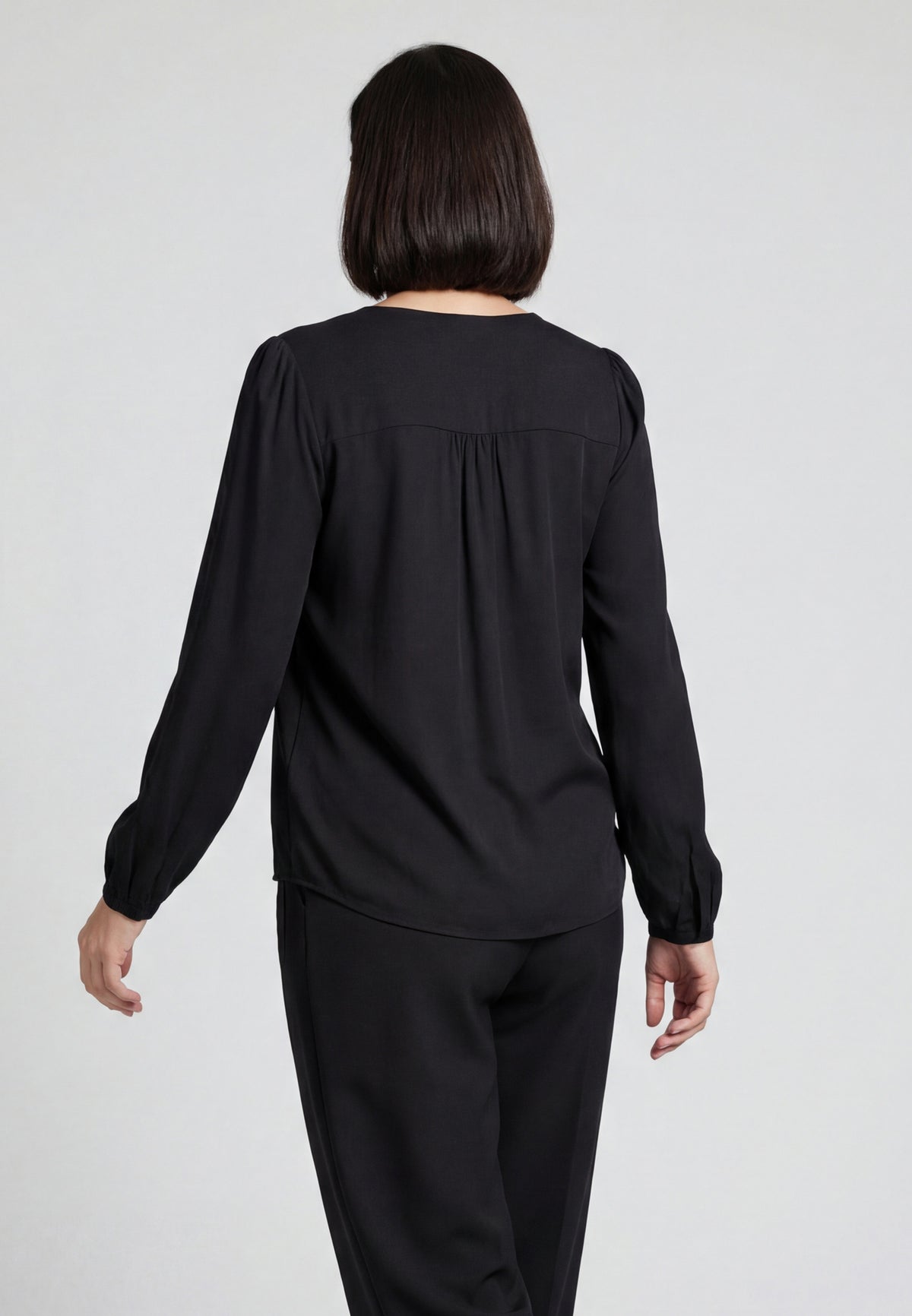 Lynnea Women's Blouse
