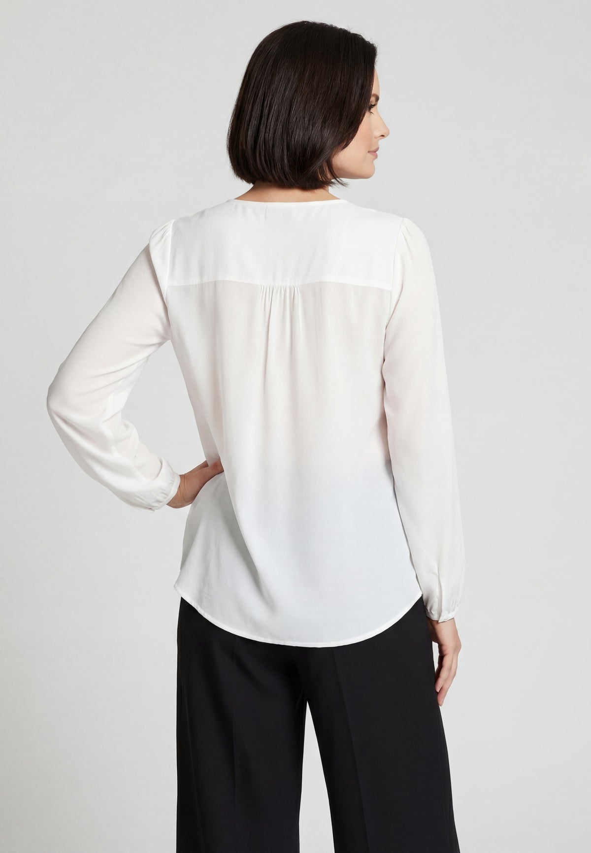 Lynnea Women's Blouse