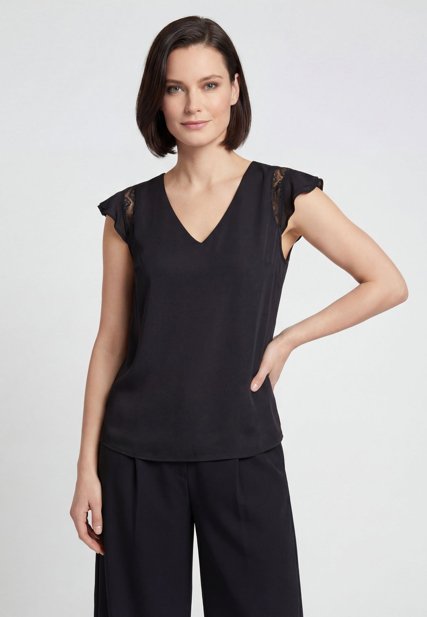 Lynnea Women's Top