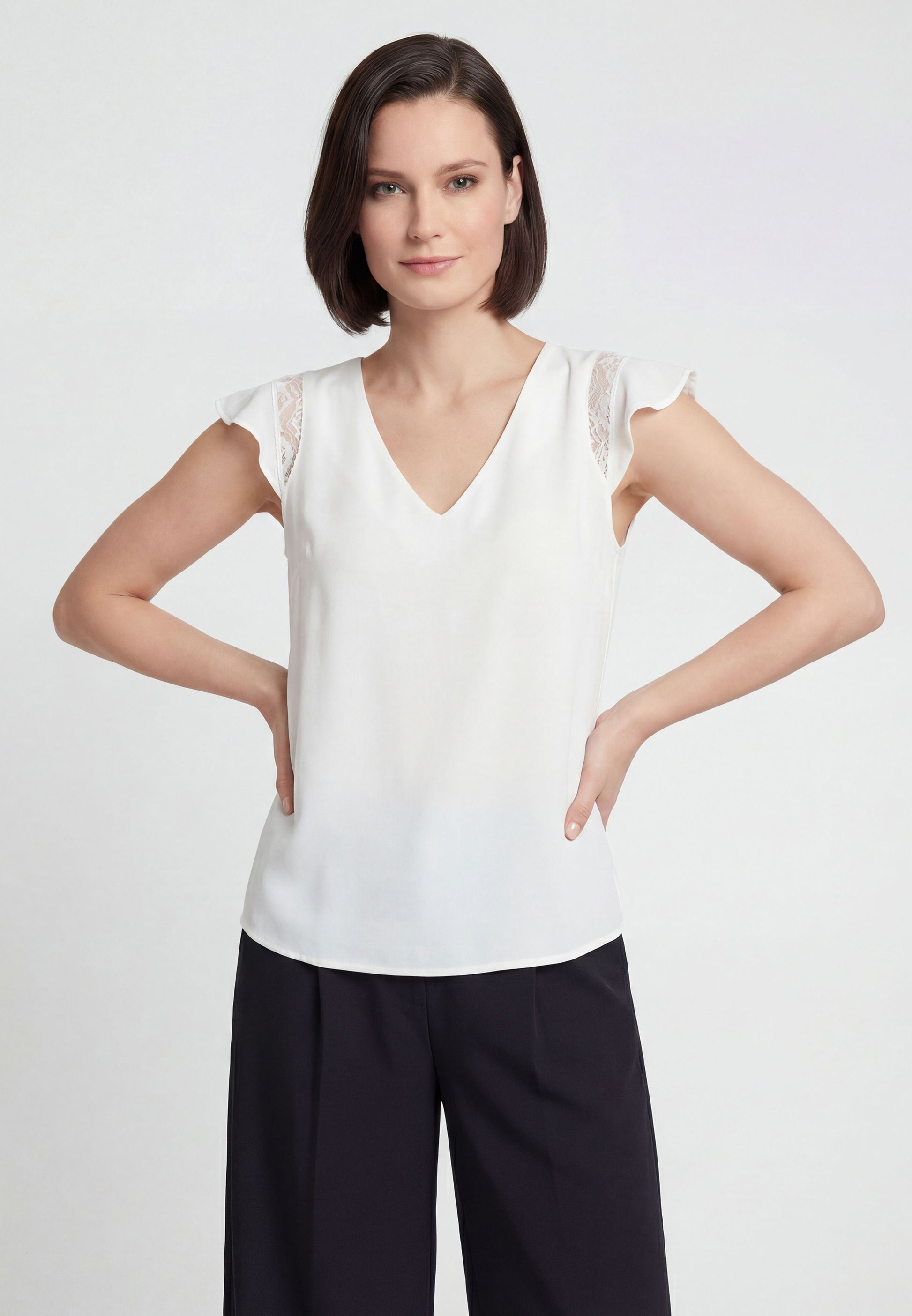 Lynnea Women's Top