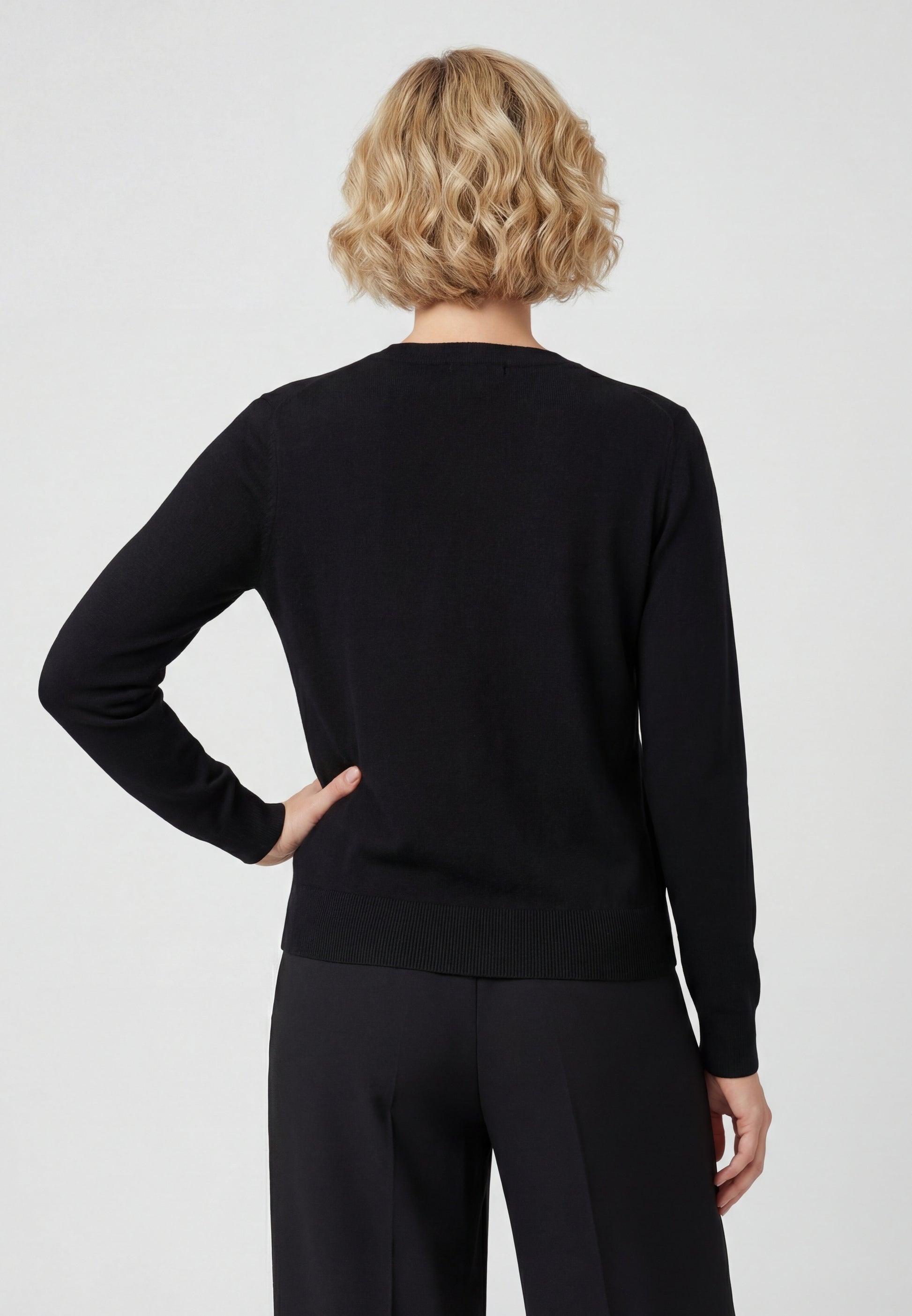 Lynnea Women's Cardigan