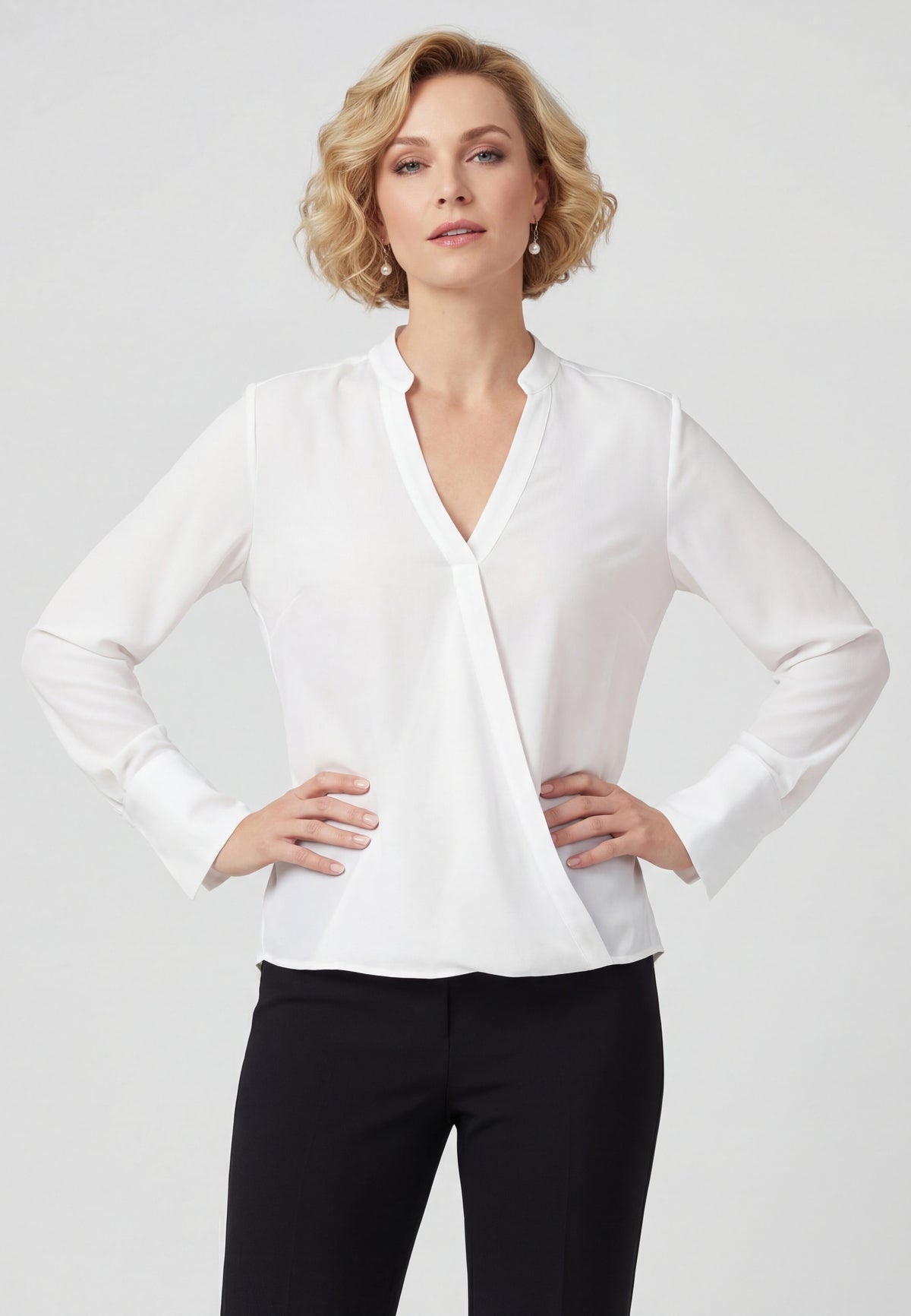 Lynnea Women's Blouse