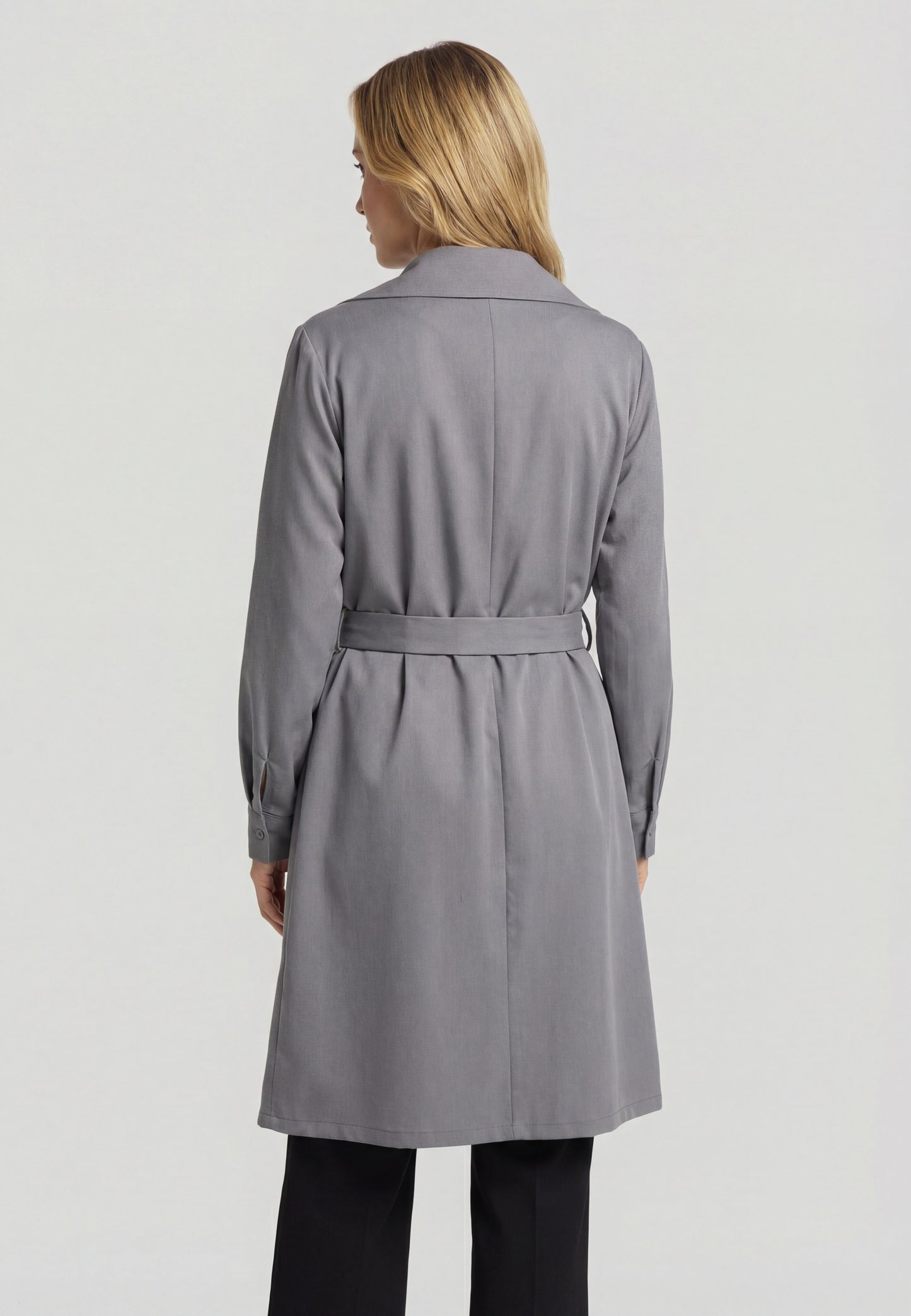 Lynnea Women's Light Coat