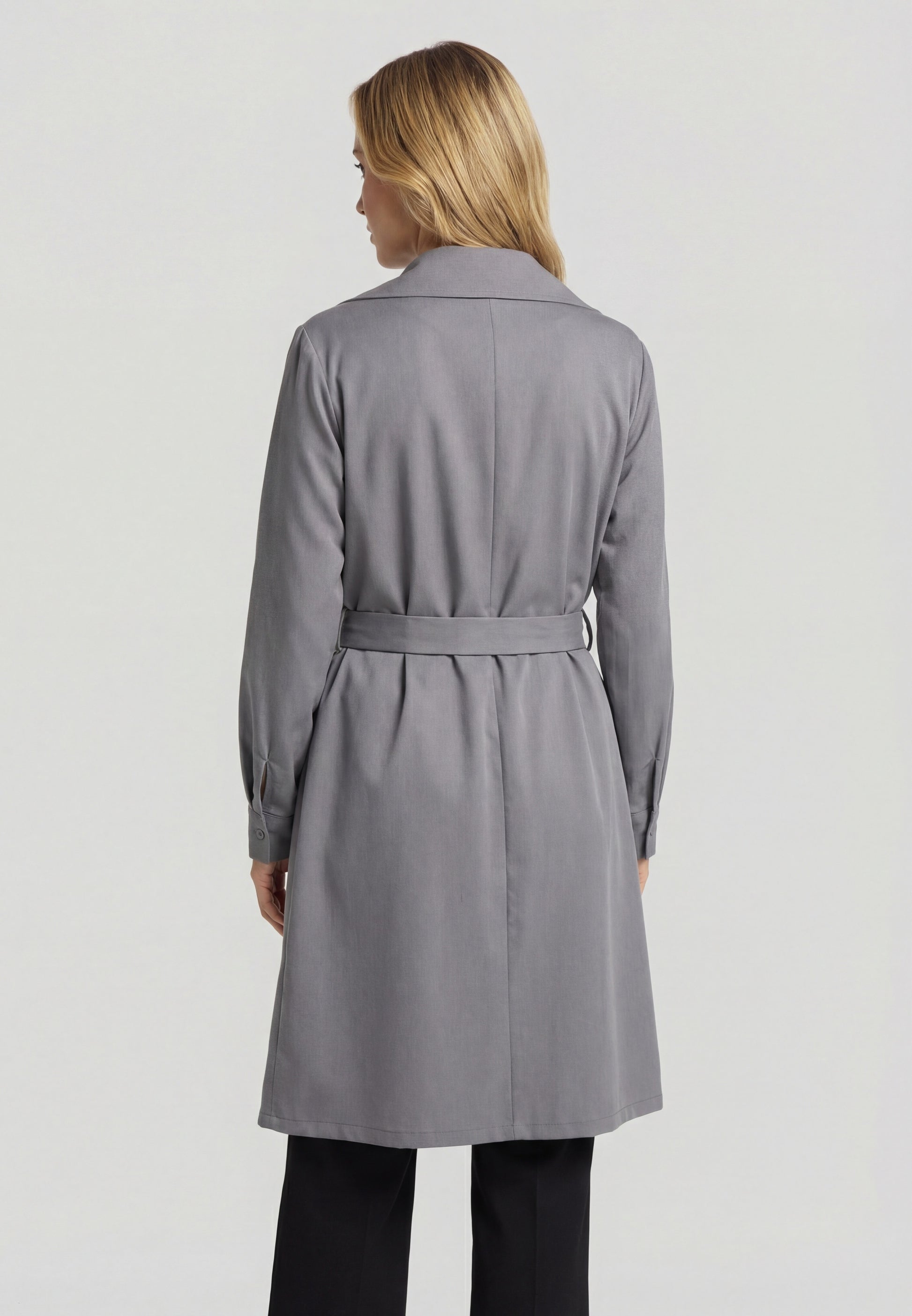 Lynnea Women's Light Coat