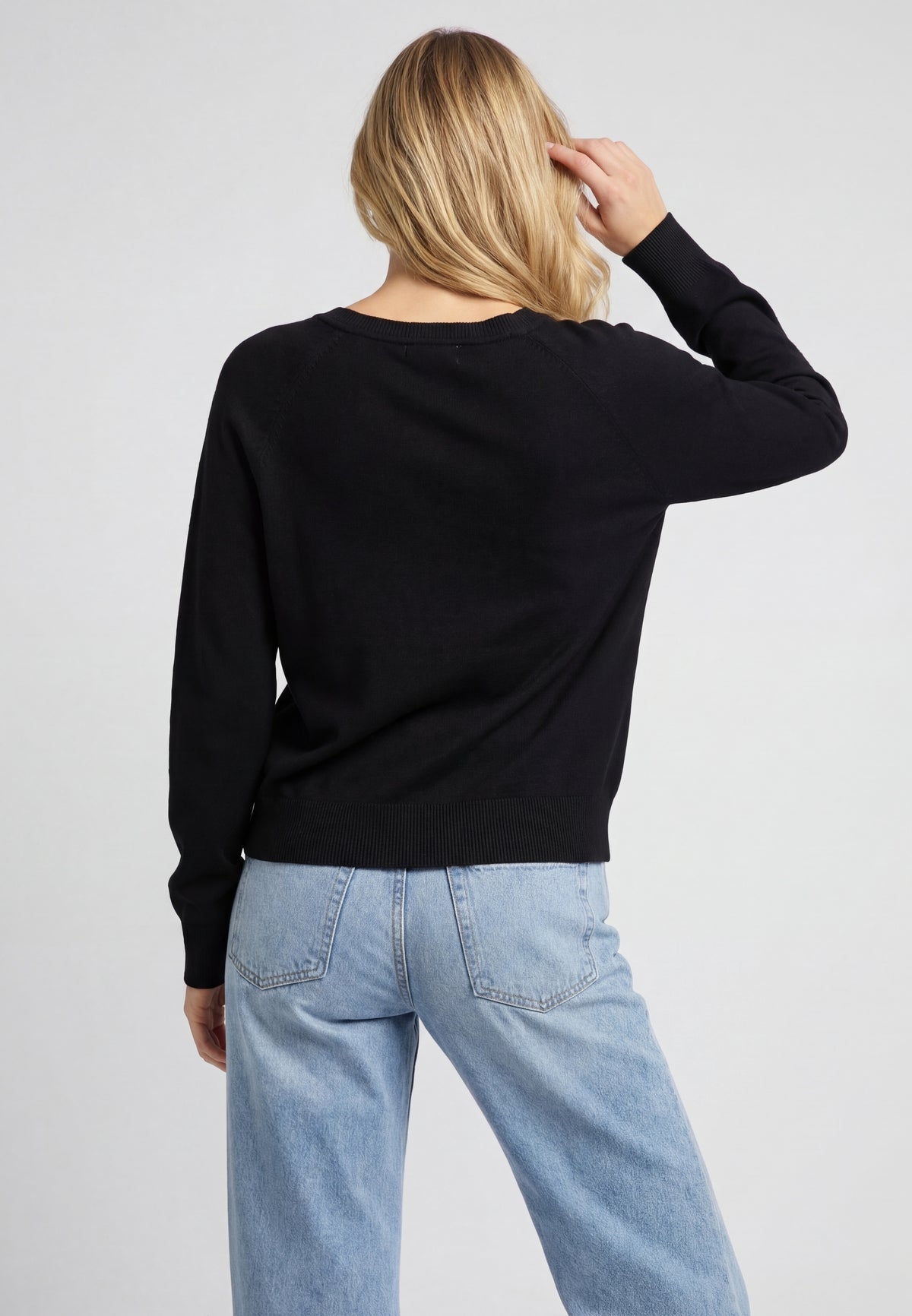 Caley Women's Crew Neck Sweater