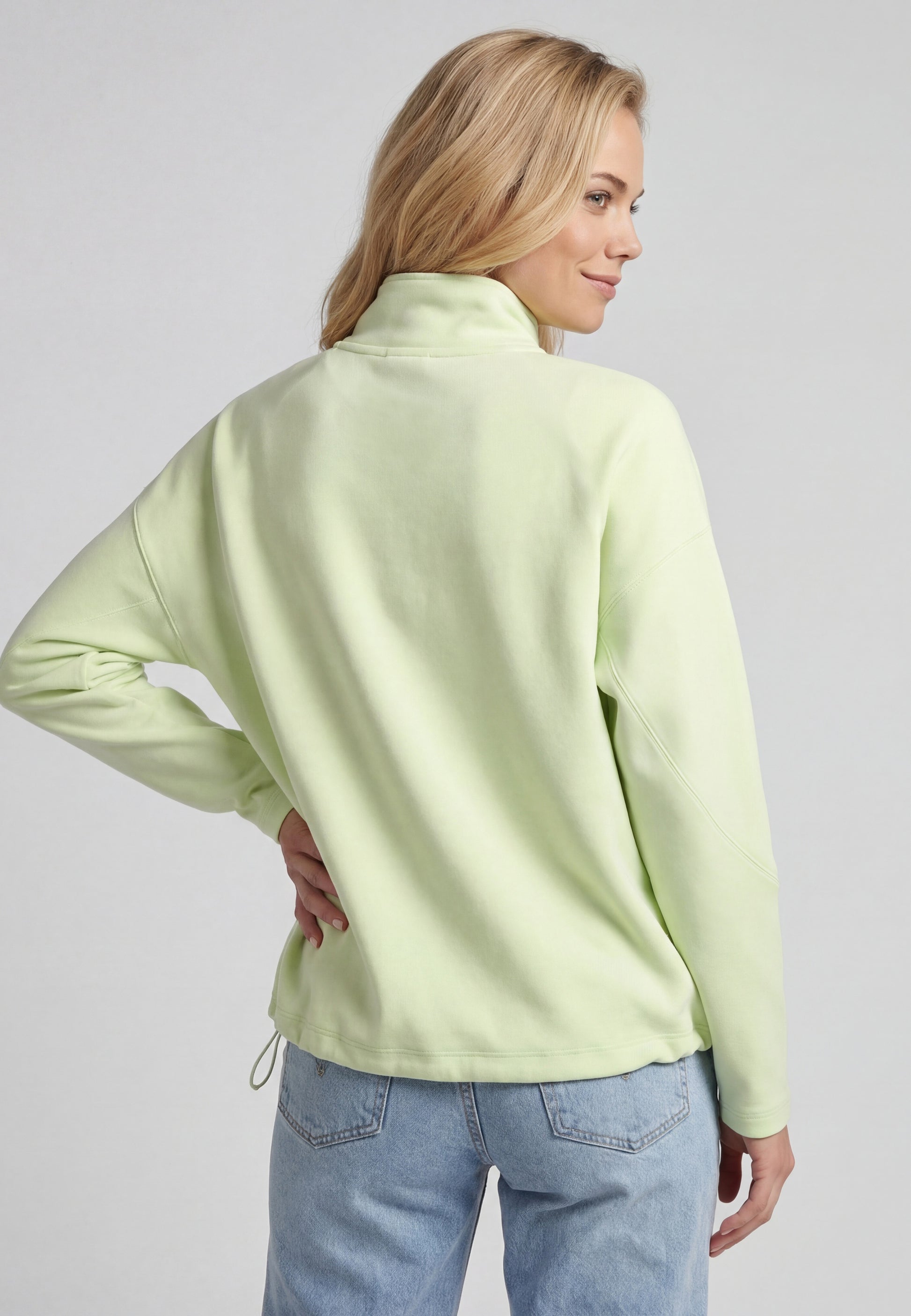 Caley Women's Sweatshirt