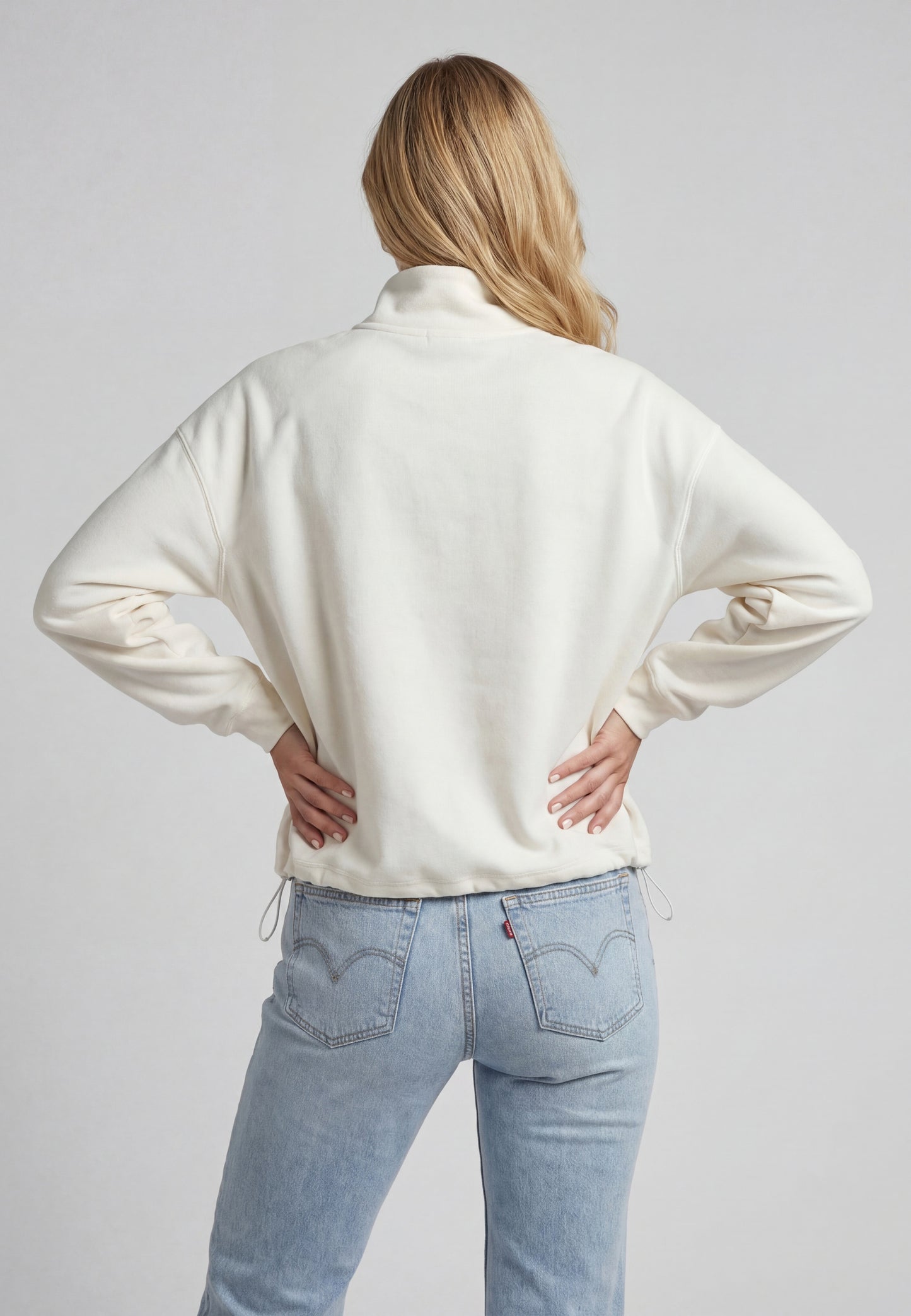 Caley Women's Sweatshirt