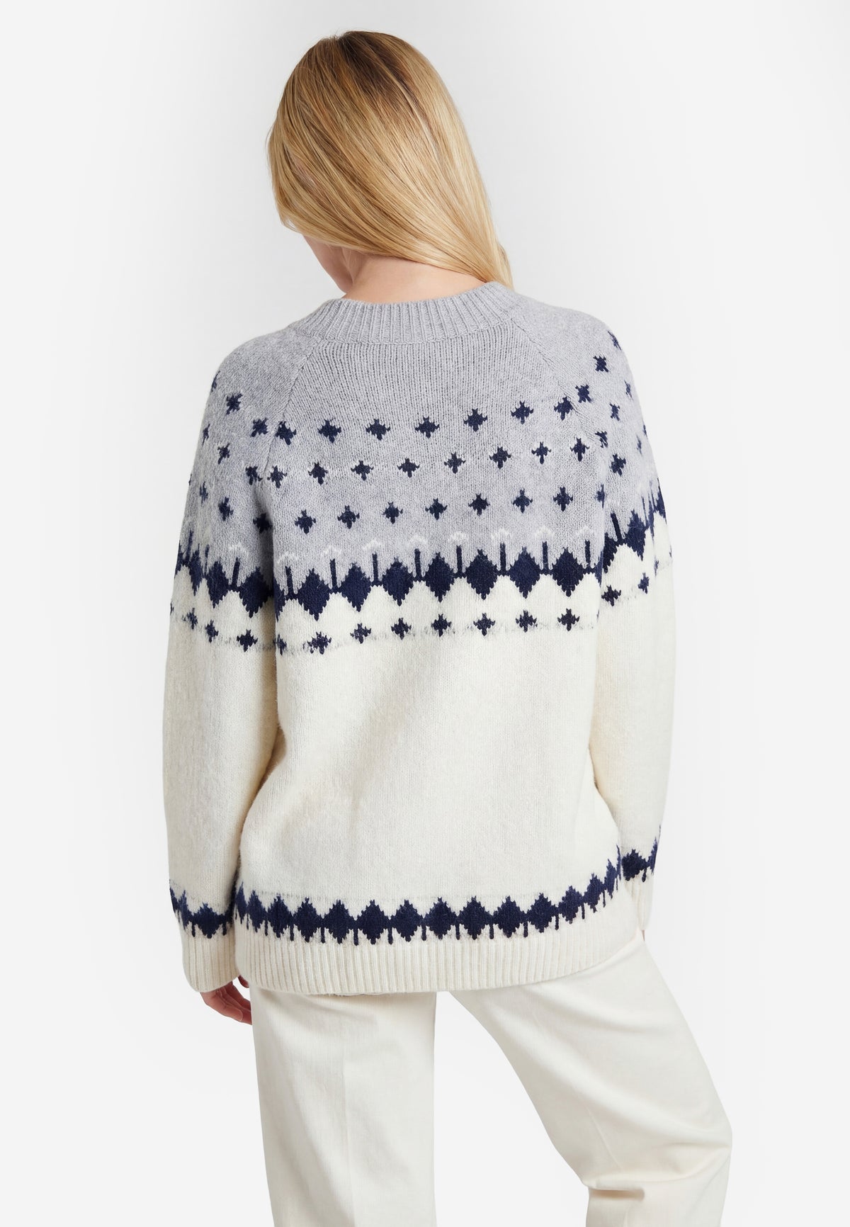Caley Women's Knitted Sweater