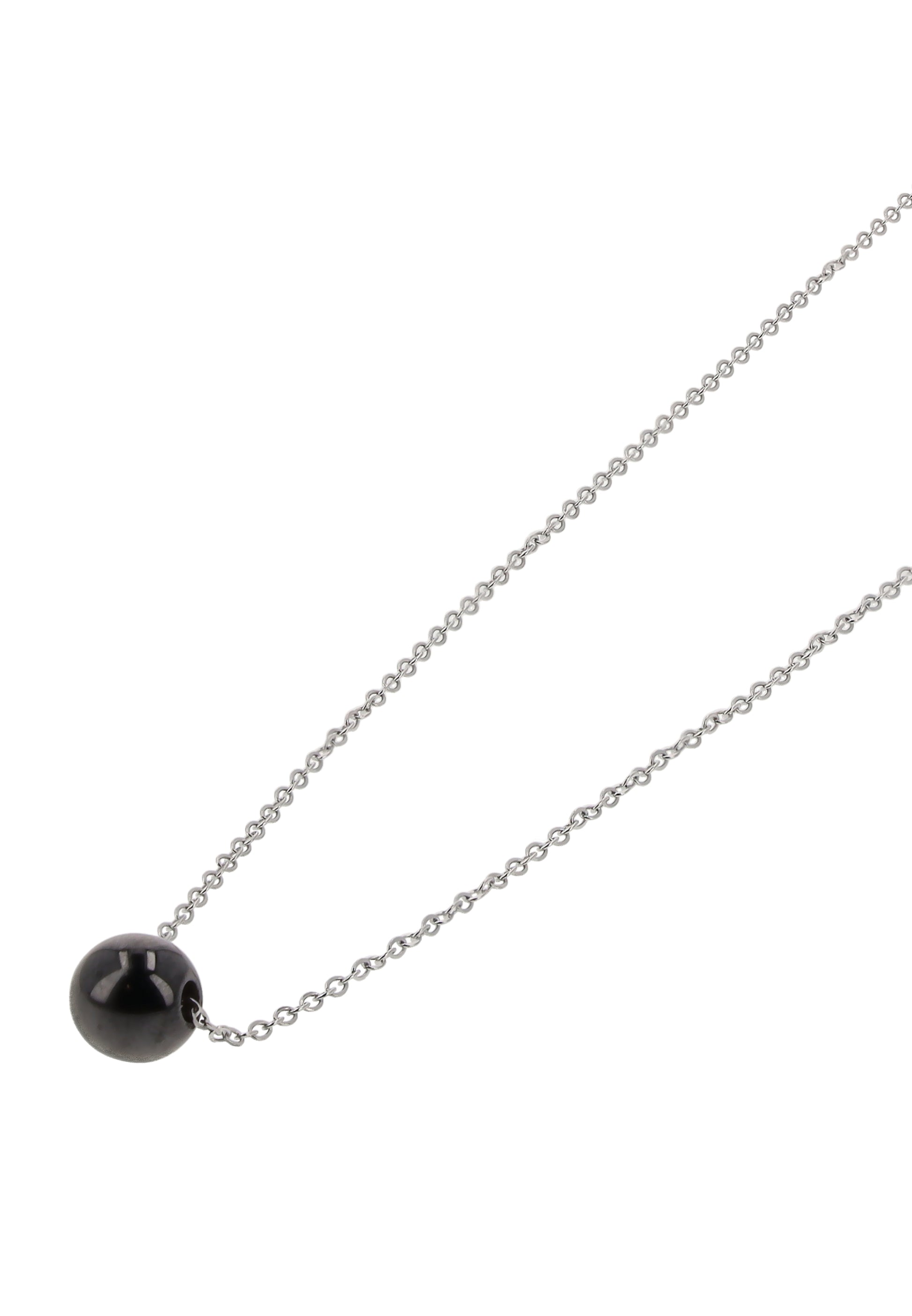 RISA Necklace