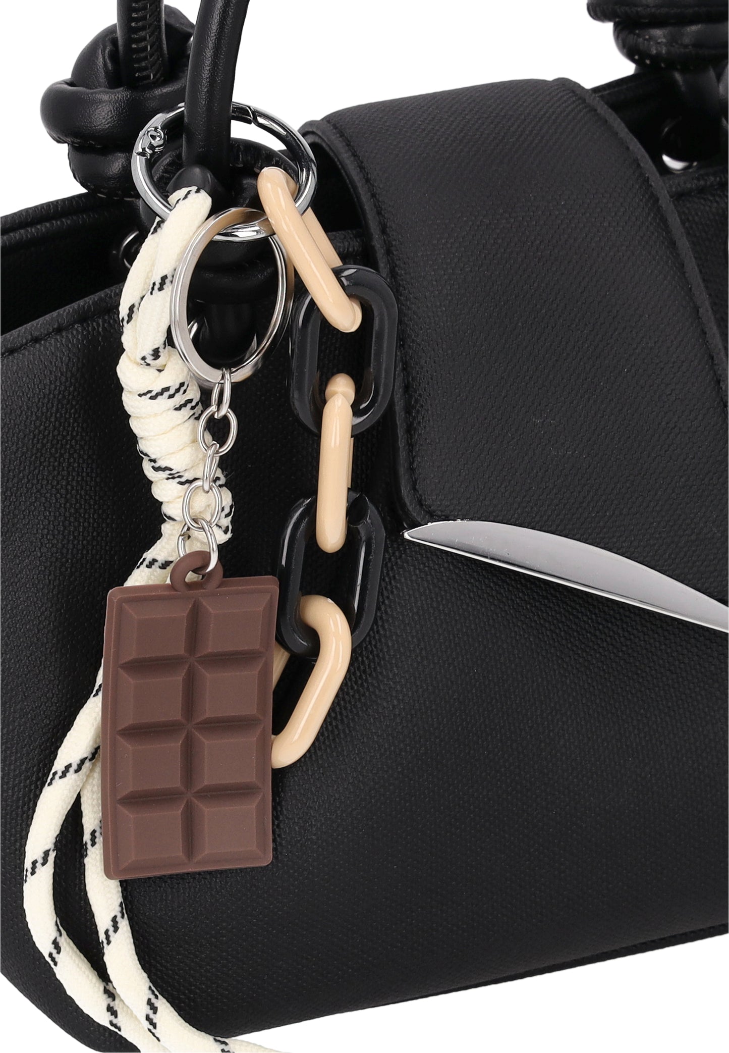 faina Handbag