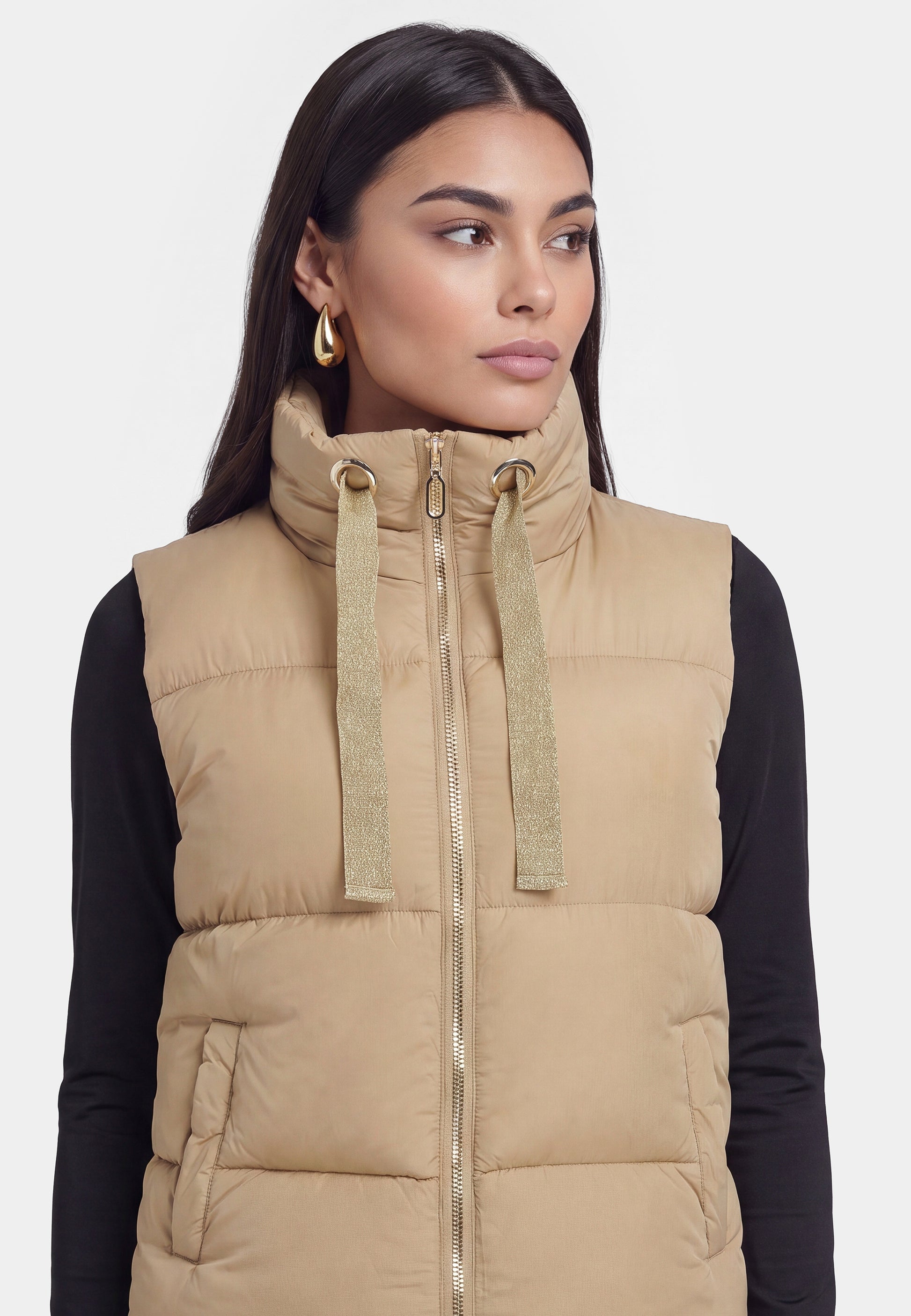 faina Vest