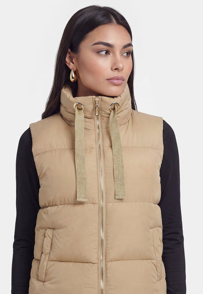 faina Vest