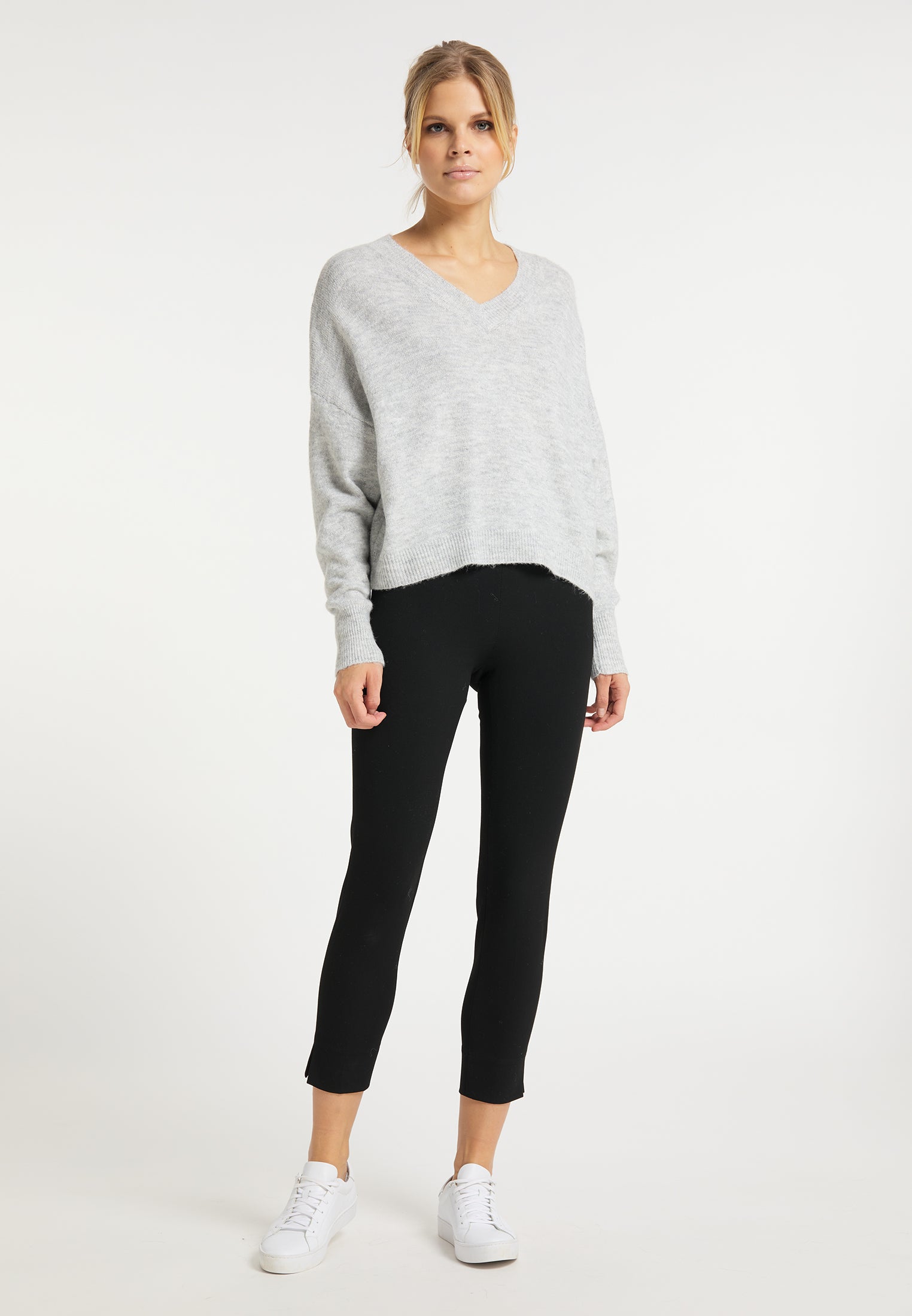 Wais Women's Knitted Sweater