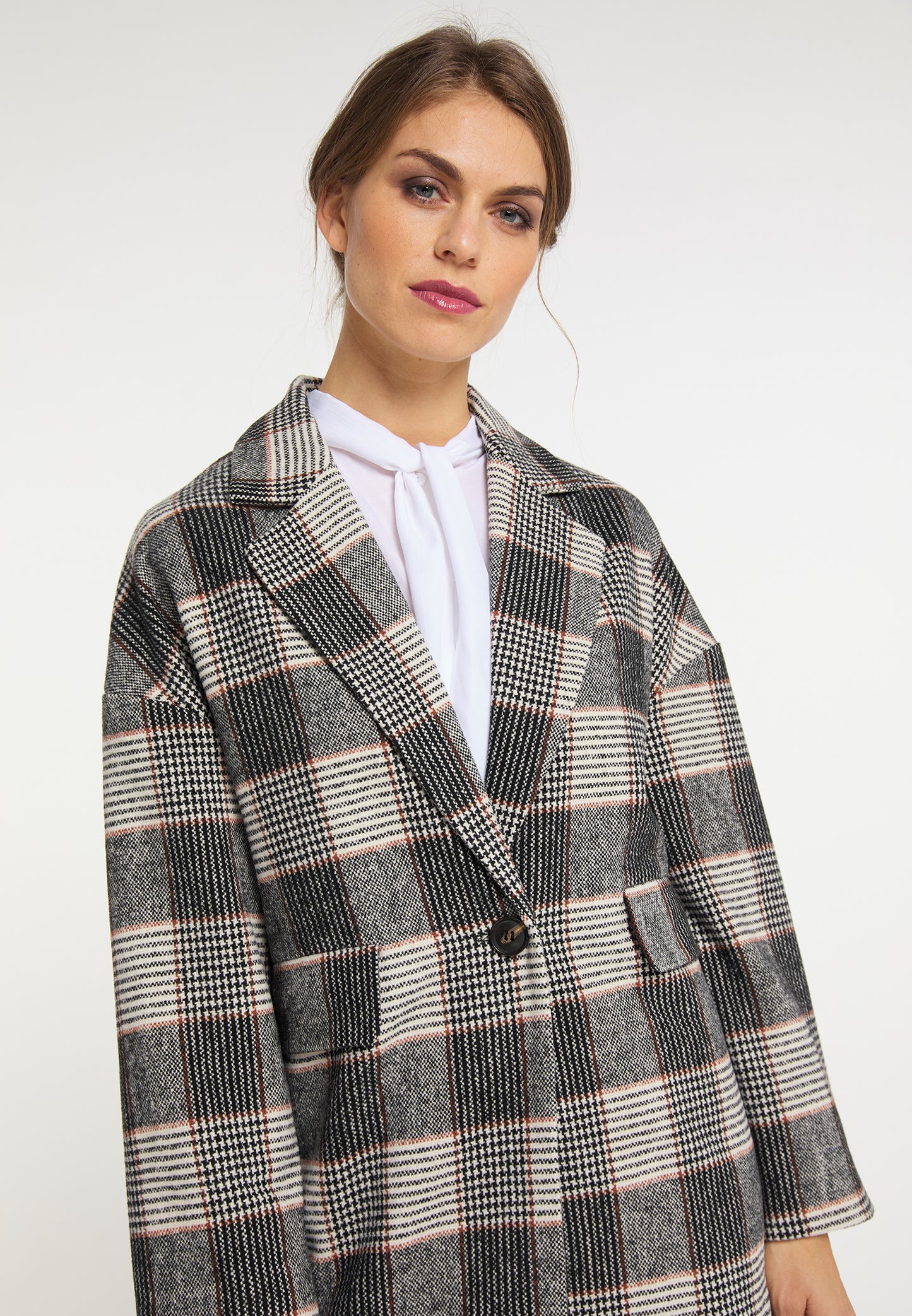 usha BLACK LABEL Women's Glencheck Coat