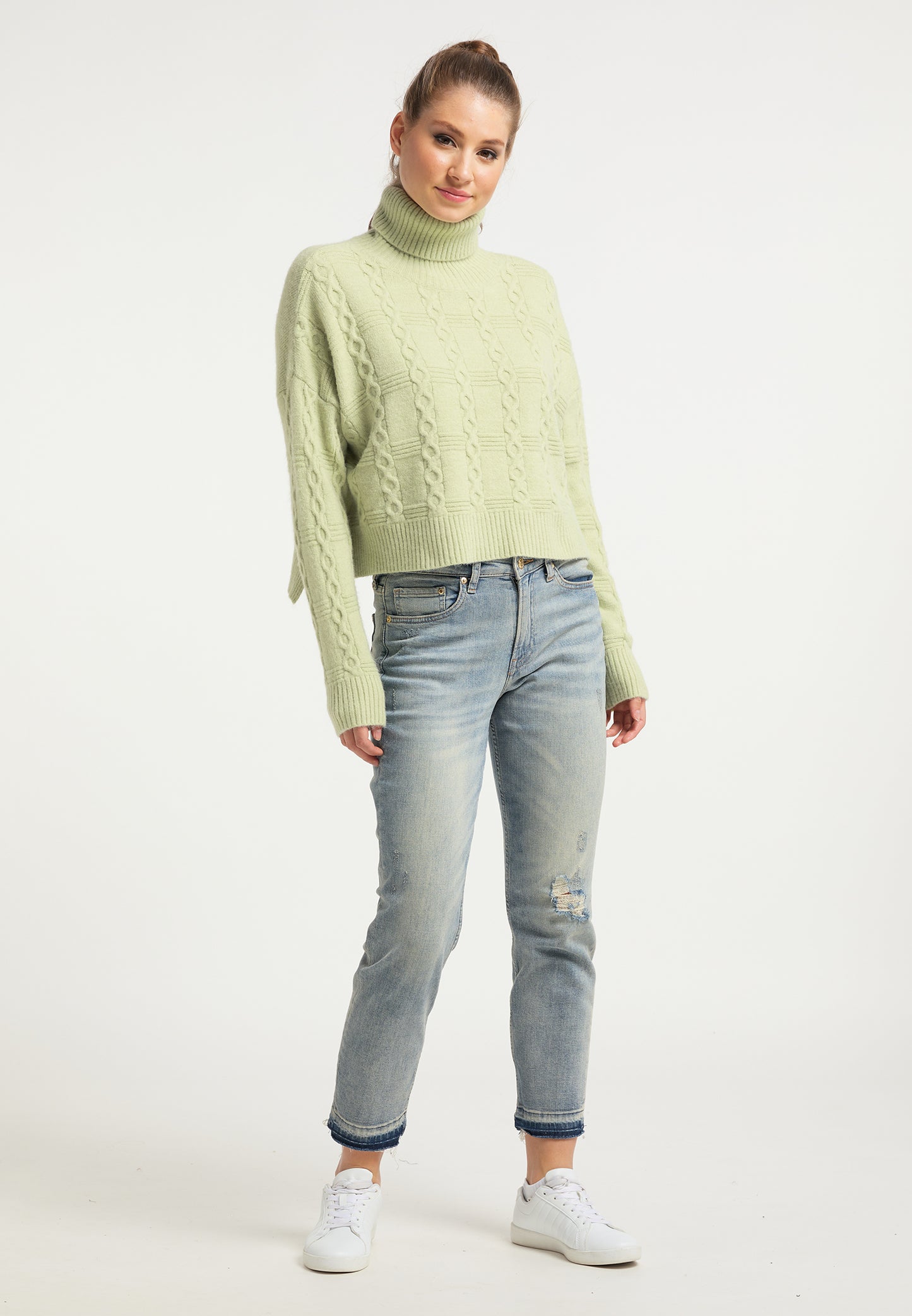Damski sweter z golfem myMo NOW